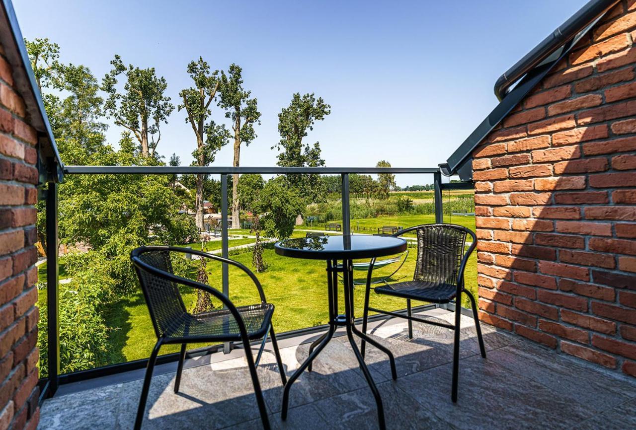 Apartamenty Miedzy Mostami Stegna  Exterior photo