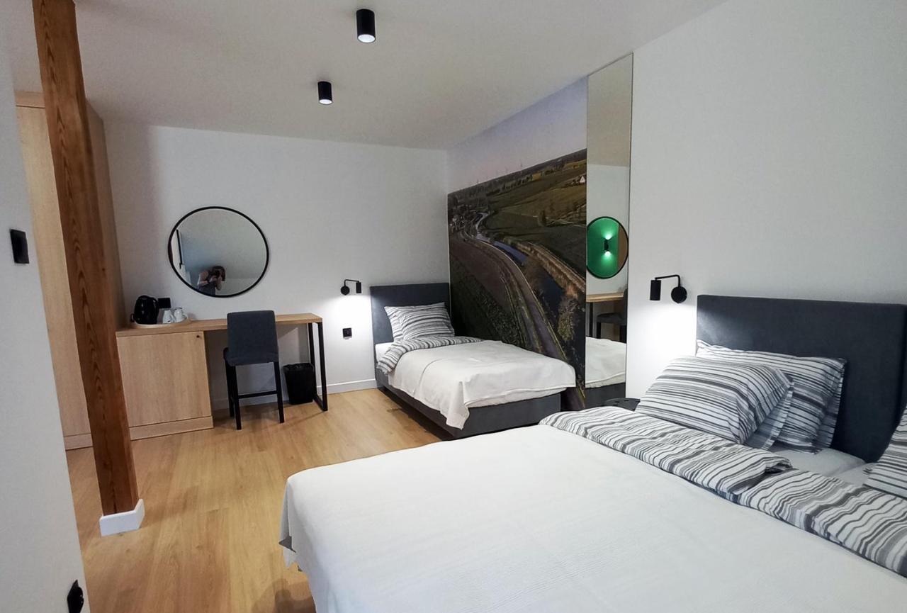 Apartamenty Miedzy Mostami Stegna  Exterior photo
